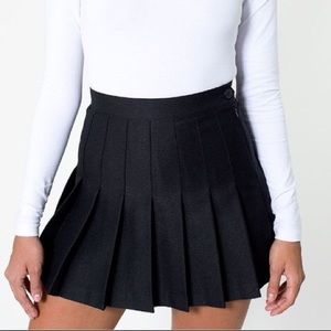 AMERICAN APPARAL TENNIS SKIRT STYLE GABRIELLE!
